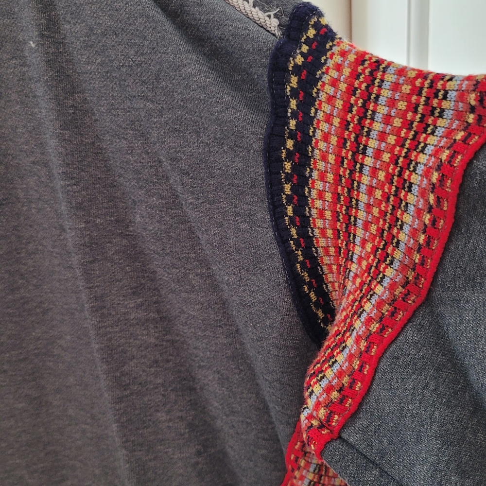 NATURAL LIFE Gray Sweater with Red and Pink Accents - Picture 3 of 4